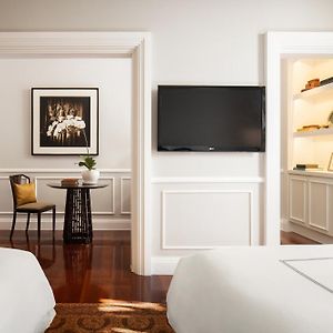 Suite Coloniale